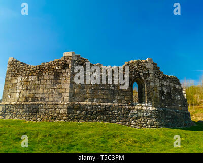 Resta di 11 lati, del XIII secolo, il castello di Doon, Loch Doon, Dumfries and Galloway, Scozia Foto Stock