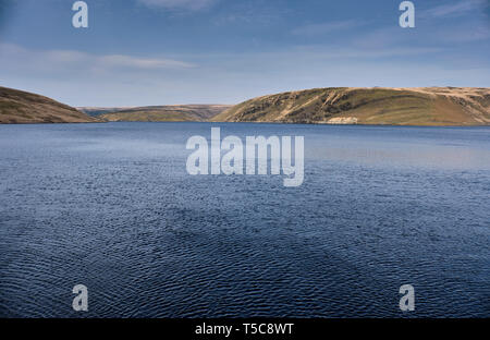 Il serbatoio Claerwen a Elan Valley, POWYS, GALLES Foto Stock