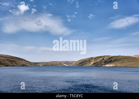 Il serbatoio Claerwen a Elan Valley, POWYS, GALLES Foto Stock