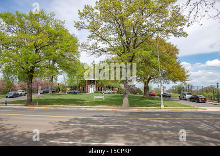 Sidwell amici della scuola; 3825 Wisconsin Avenue, Northwest; Washington, DC 20016 il 22 aprile 2019. Credito: Ron Sachs / CNP (restrizione: NO New York o New Jersey o giornali quotidiani nel raggio di 75 miglia da New York City) | utilizzo in tutto il mondo Foto Stock