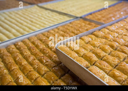 Tradizionale dessert turco Baklava close-up Foto Stock