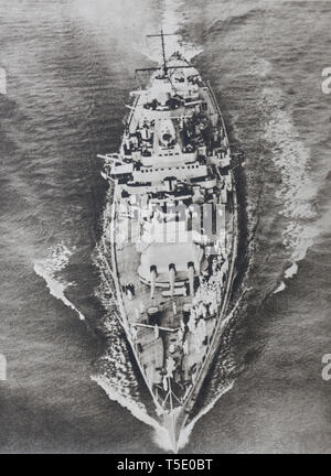 Admiral Graf Spee era un tedesco-classe 'Panzerschiff' (armored nave), soprannominato "pocket battleship' dagli inglesi. Аt la battaglia del fiume piastra ( Foto Stock