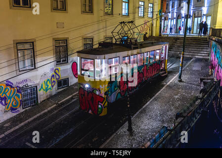 Funicolare di gloria nella città di Lisbona, Portogallo Foto Stock