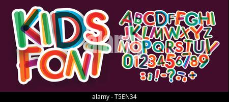 Kids lettere e numeri impostati. Grassetto, vettore colorato alfabeto latino. Font per kids zone, promozioni, logo, banner, kindergarten decorazione Illustrazione Vettoriale