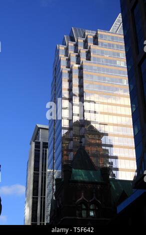 TORONTO, Canada - 8 gennaio. 2012: grattacieli nel centro di Toronto Foto Stock