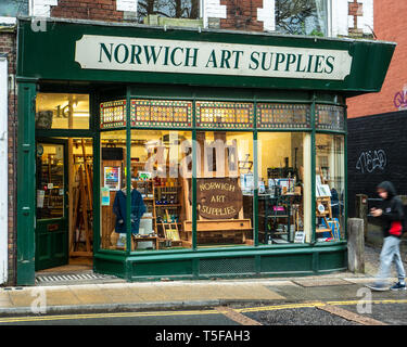 Norwich Arte shop dei materiali di consumo nel centro di Norwich Regno Unito - artista negozio di apparecchiature Foto Stock