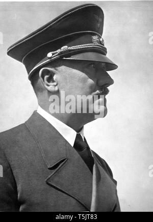 Eva Braun Collection (trinaest) - Adolf Hitler guardando a destra ca. fine del 1930 o all'inizio del 1940 Foto Stock