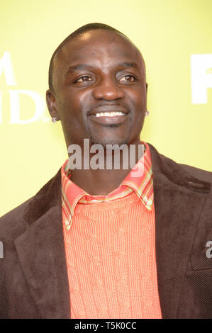 LAS VEGAS NV. Dicembre 04, 2006: AKON al 2006 Billboard Music Awards a MGM Grand, Las Vegas. Immagine: Paul Smith / Featureflash Foto Stock