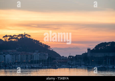 Vista di Baiona. Piccolo centro turistico situato nella provincia di Pontevedra Foto Stock