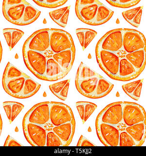 Modello senza cuciture con fette di arancia. Estate di agrumi frutti esotici. Sfondo luminoso. Fette di arancia isolati su sfondo bianco. Disegnata a mano waterco Foto Stock