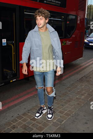 Londra, Regno Unito. Eyal Booker al Pete stoppini Hermano abbigliamento lancio ad Ace Hotel Shoreditch, Londra martedi 31 luglio 2018. Ref: LMK73-J2388-010818 Keith Mayhew/Landmark WWW.LMKMEDIA.COM Media Foto Stock