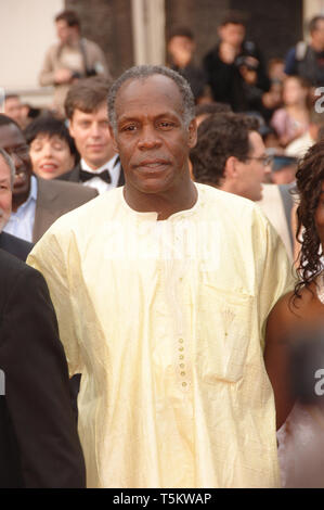 CANNES, Francia. 23 maggio 2006: Attore Danny Glover al gala premiere di 'Babel' alla 59a annuale internazionale Film Festival de Cannes. © 2006 Paul Smith / Featureflash Foto Stock