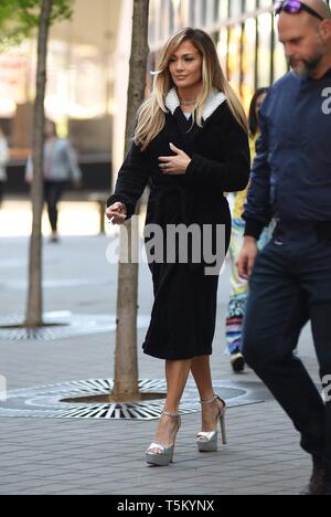 Jennifer Lopez fuori e circa per celebrità Candids - MER, , New York, NY Aprile 24, 2019. Foto di: Kristin Callahan/Everett Collection Foto Stock