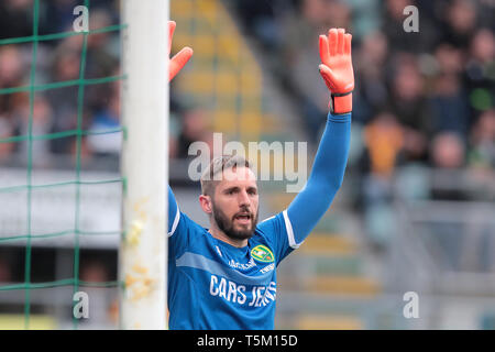 L'AIA - ADO - Excelsior , Calcetto , Stagione 2018/2019 , Eredivisie , Cars jeans Stadium , 24-04-2019 , ADO player Robert Zwinkels durante la partita ADO - Excelsior Foto Stock