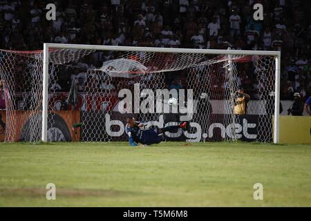 PE - Recife - 04/25/2019 - Brasiliano Cup 2019 - Santa Cruz vs. Fluminense - pena shootout match tra Santa Cruz e Fluminense a Arruda Stadium per il campionato 2019 Brasile Cup foto: Paulo Paiva / AGIF Foto Stock