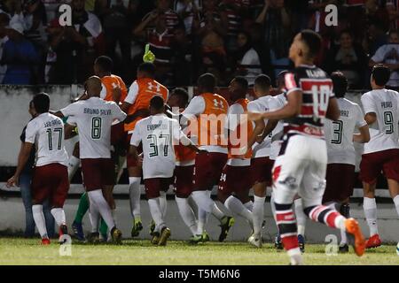 PE - Recife - 04/25/2019 - Brasiliano Cup 2019 - Santa Cruz vs. Fluminense - pena shootout match tra Santa Cruz e Fluminense a Arruda Stadium per il campionato 2019 Brasile Cup foto: Paulo Paiva / AGIF Foto Stock