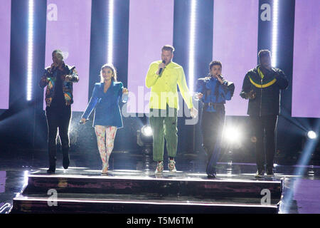 Inglewood, CA. Xxv Aprile, 2019. Pentatonix esegue a noi giorno California al Forum il 25 aprile 2019 in Inglewood CA. Credito: Cra Sh/spazio di immagine/media/punzone Alamy Live News Foto Stock