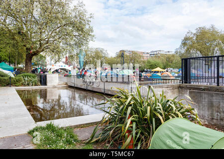 La Ribellione di estinzione camp a Marble Arch, Londra, UK, 24 aprile 2019 Foto Stock