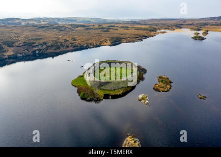 Vista aerea di Doon Fort da Portnoo - County Donegal - Irlanda. Foto Stock