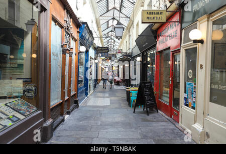 Passaggio des Panoramas è il più antico passaggi coperti di Parigi. Foto Stock