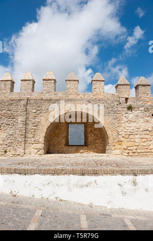 Araba medievale cinta muraria a Vejer de la Frontera, Cadice, Spagna Foto Stock