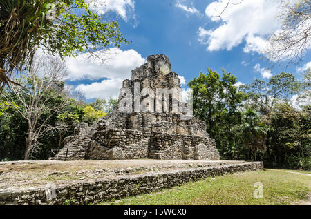 La città maya di Muyil, situato in Quintana Roo, Messico Foto Stock