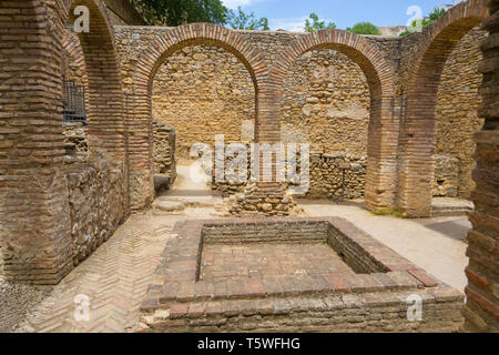 Le rovine dei bagni arabi nella cittadina collinare di Ronda Spagna Foto Stock