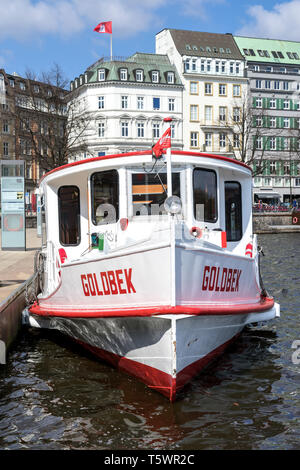 Alster tradizionale sistema di cottura a vapore GOLDBEK sull'interno Alster Amburgo, Germania Foto Stock