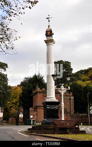 La elevata Cross Boroughgate. Appleby-in-Westmoreland, Cumbria, Inghilterra, Regno Unito. Foto Stock