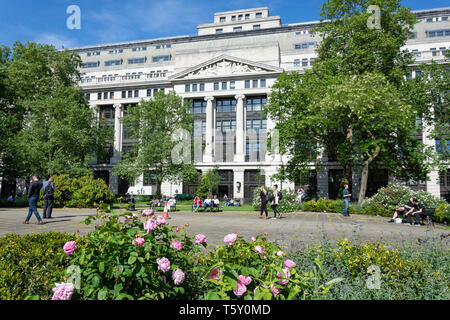 Bloomsbury Square Gardens, Bloomsbury, London Borough of Camden, Greater London, England, Regno Unito Foto Stock