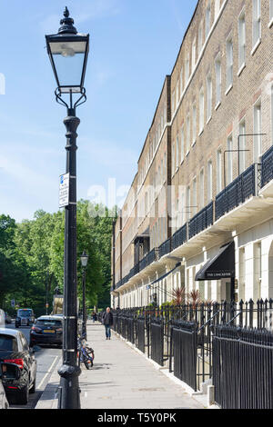 Periodo townhouses, Bedford Place, Bloomsbury, London Borough of Camden, Greater London, England, Regno Unito Foto Stock