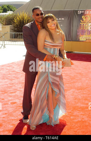 Duane Martin, Campbell-Martin Tisha, al 9° Soul Train Lady Soul Awards tenutosi a Pasadena Civic Auditorium di Pasadena, CA su 8/23/2003 Riferimento File # 33790 1857SBMPLX Foto Stock