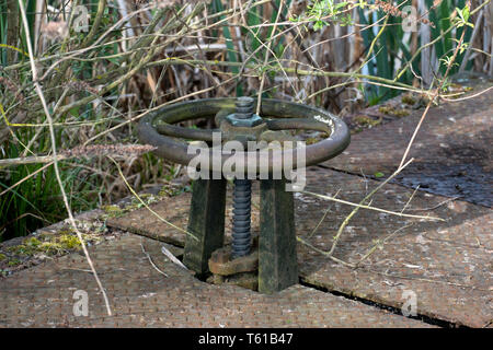 Per impieghi pesanti valvola di isolamento Foto Stock