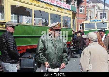 Colwyn Bay 1940s festival. Scoprite le attrazioni, i suoni e i sapori della Gran Bretagna durante la Seconda Guerra Mondiale Foto Stock