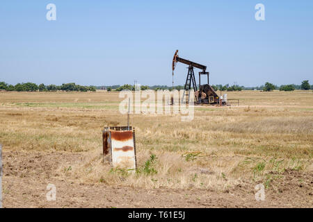 Olio o fracking bene in suolo americano, STATI UNITI D'AMERICA Foto Stock