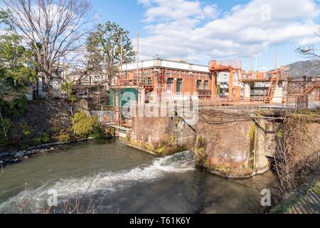 Ebisu fiume centrale idroelettrica, Sakyo-Ku, Kyoto, Giappone Foto Stock