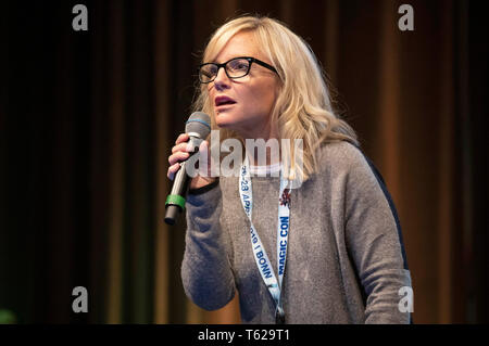 Bonn, Germania. 26 apr, 2019. Rachael Harris al MagicCon 3 al Maritim Hotel. Bonn, 26.04.2019 | Utilizzo di credito in tutto il mondo: dpa/Alamy Live News Foto Stock