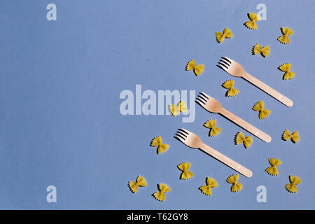 La composizione della pasta e forche, frumento concetto,spazio copia Foto Stock