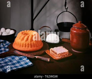 1770s focaccia Sally Lunn miele pane cotto nel vescovo bianco CUCINA COLONIAL Philadelphia PA ingredienti uova burro nido - kf38883 FRT001 HARS in vecchio stile Foto Stock