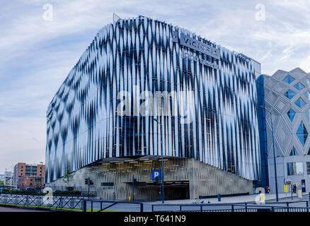 Il nuovo John Lewis parcheggio multipiano dell'hotel nel centro cittadino di Leeds da Victoria Quarti Foto Stock