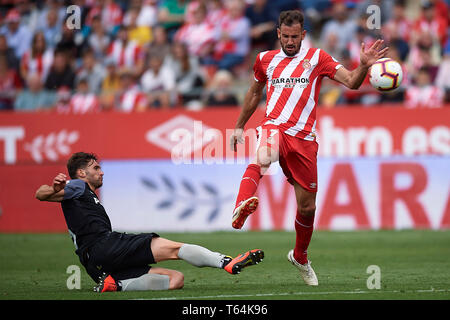 GIRONA, 28-04-2019. LaLiga 2018/ 2019, la data 35. Girona-Sevilla. Cristhian Stuani di Girona FC durante il gioco Girona 1-0 Sevilla Foto Stock