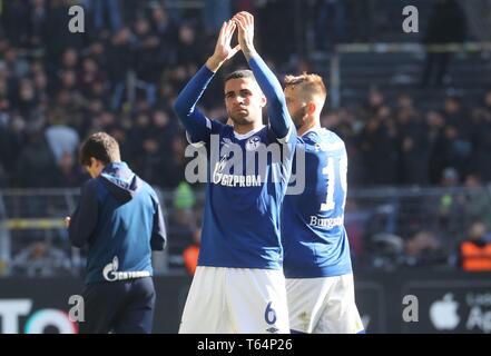 Dortmund, Deutschland. 27 apr, 2019. firo: 27.04.2019, calcio, 2018/2019, 1.Bundesliga: BVB, Borussia Dortmund - FC Schalke 04 giubilo Omar Mascarell | Utilizzo di credito in tutto il mondo: dpa/Alamy Live News Foto Stock