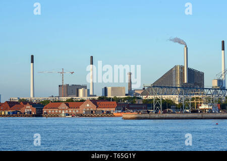 Danimarca, Copenaghen, Amager Bakke (Amager Hill) noto anche come Amager pendenza o Copenhill, è una centrale di produzione combinata di calore e di rifiuti di potenza con energia di impianto di Amager, Foto Stock