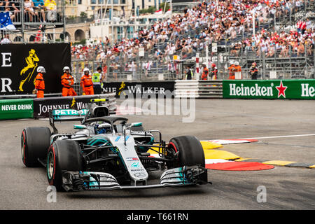 Monte Carlo/Monaco - 27/05/2018 - #77 Valtteri Bottas (FIN) nella sua Mercedes W09 durante il GP di Monaco Foto Stock