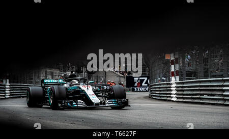 Monte Carlo/Monaco - 27/05/2018 - #44 Lewis Hamilton (GBR) nella sua Mercedes W09 durante il GP di Monaco Foto Stock