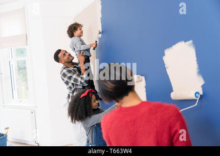 Famiglia parete verniciatura Foto Stock