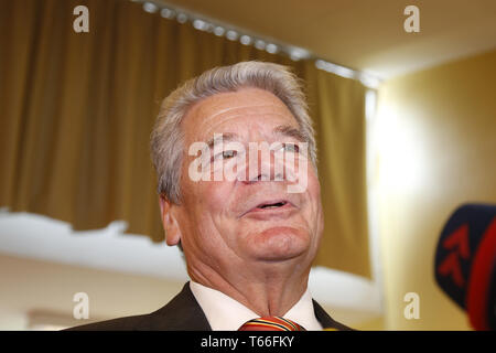 Joachin Gauck, Presidente tedesco, voti a Berlino. Foto Stock