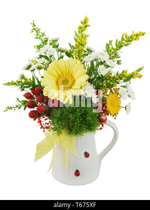 Mazzo di fiori colorati da gerbere in vaso isolate su Foto Stock