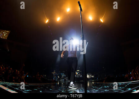 Barcellona - APR 6: Immaginare Draghi (pop music band) eseguire in concerto al Palau Sant Jordi tappa il 6 aprile 2018 a Barcellona, Spagna. Foto Stock