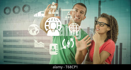 Immagine composita di colleghi creativi provate a visualizzare il loro prossimo progetto Foto Stock